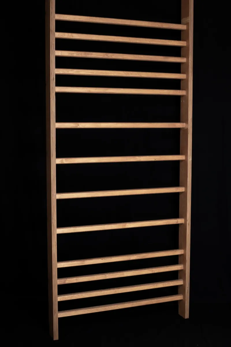 Large wooden wall bar with rungs 10 cm apart