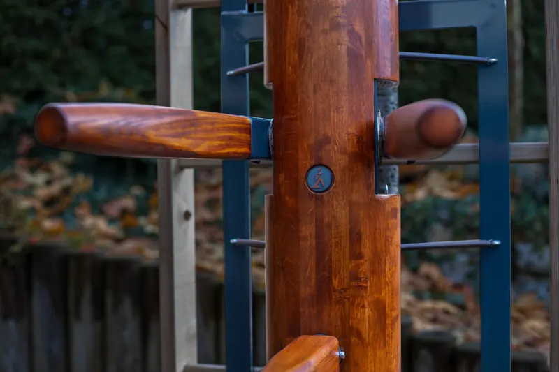Wooden arms of the Wooden Buddy Classic in training position